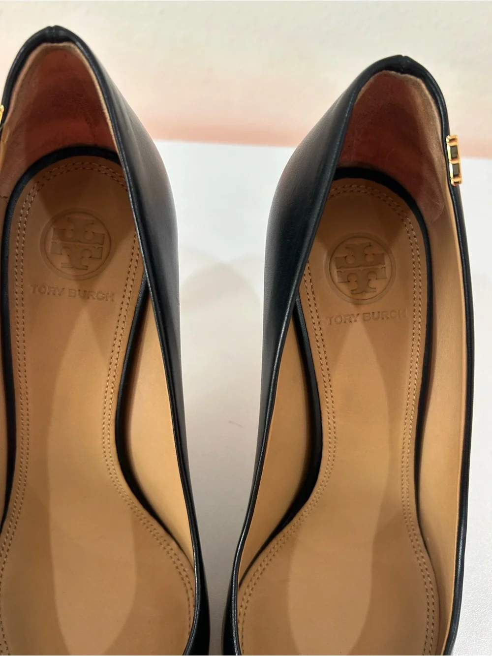 Tory Burch Penelope Heels Cap Toe Calfskin Leather Pumps with Heel Detail, Sz 8